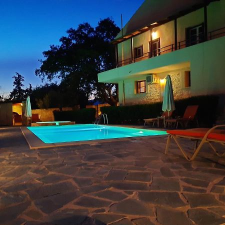 Villa Maragoudi Arménoi Exterior foto