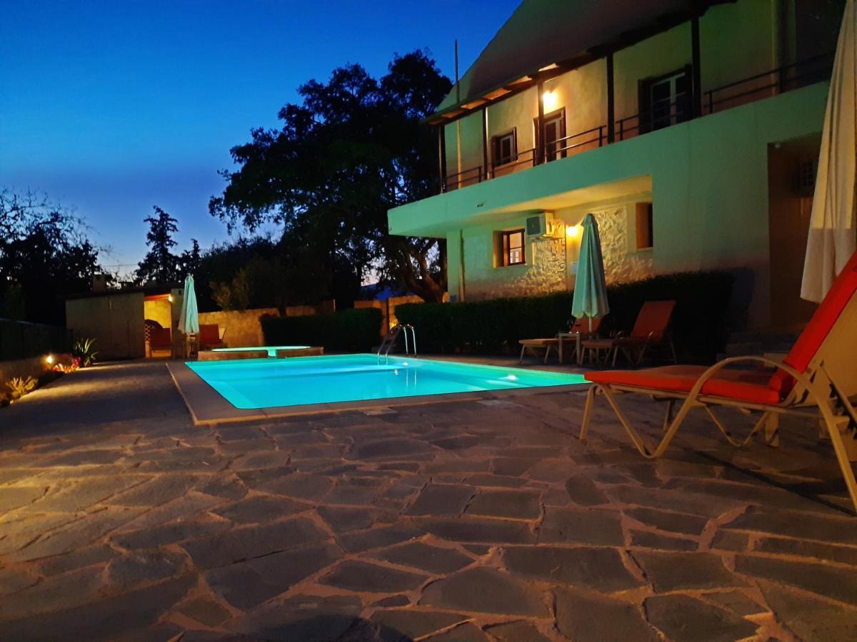 Villa Maragoudi Arménoi Exterior foto